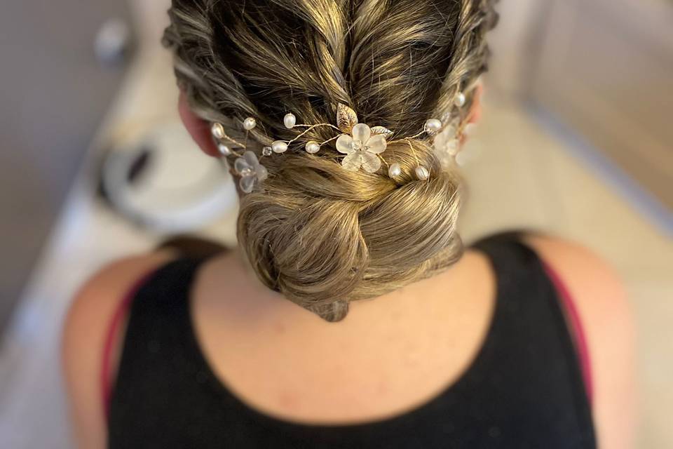 Chignon bas torsade