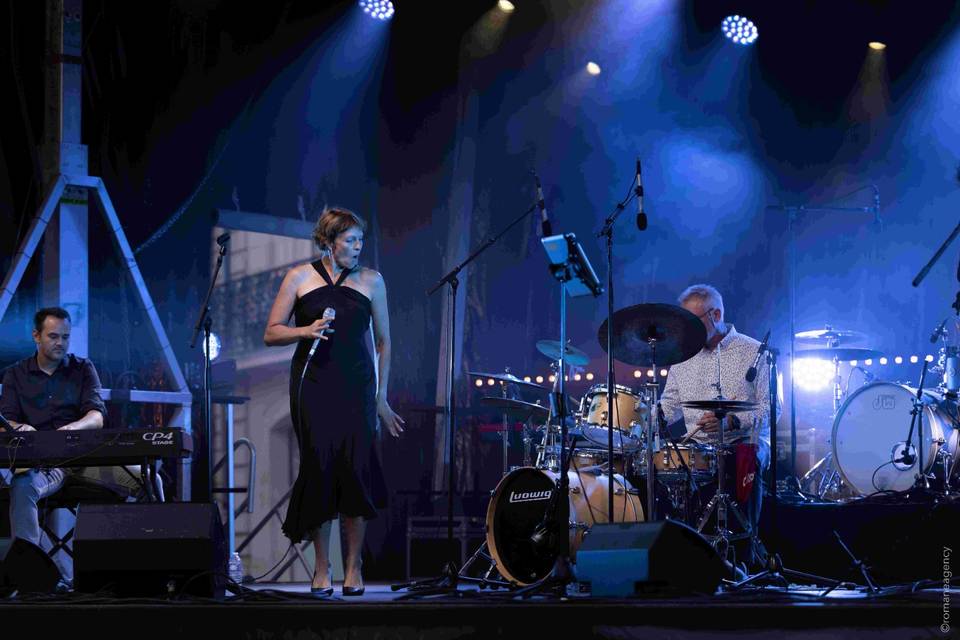Trouble 6 en concert