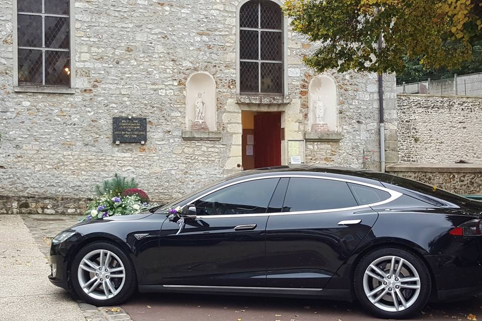 Tesla Model s Noir