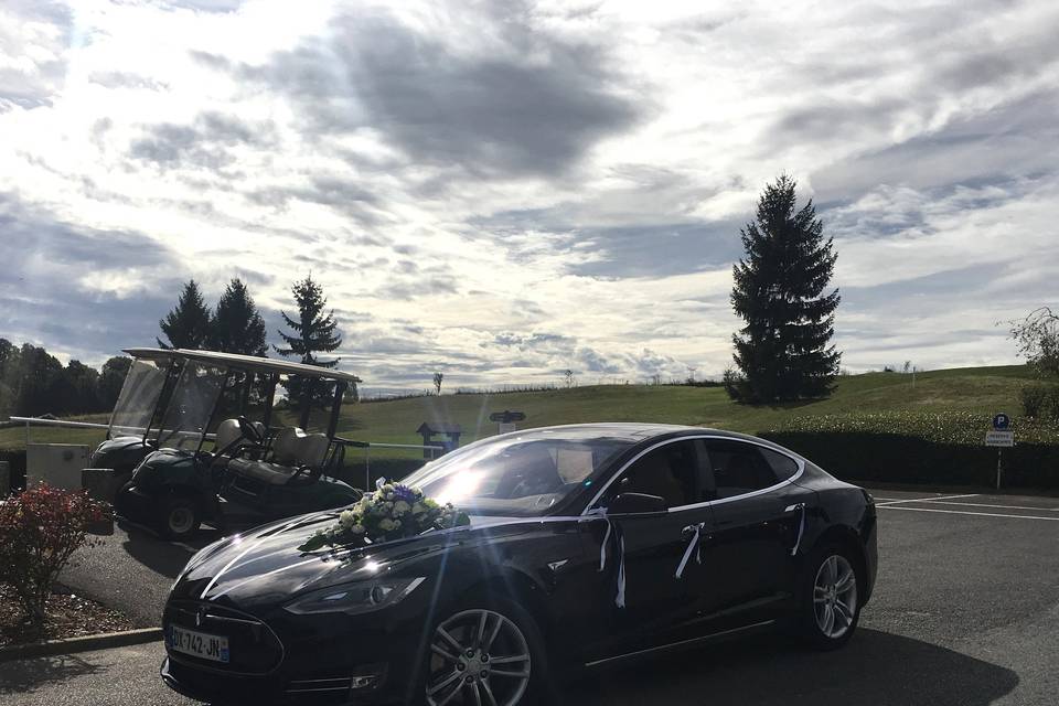 Tesla Model X + Thème Or