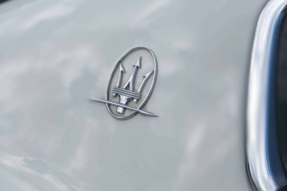 Maserati Ghibli blanche