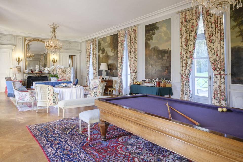 Salon