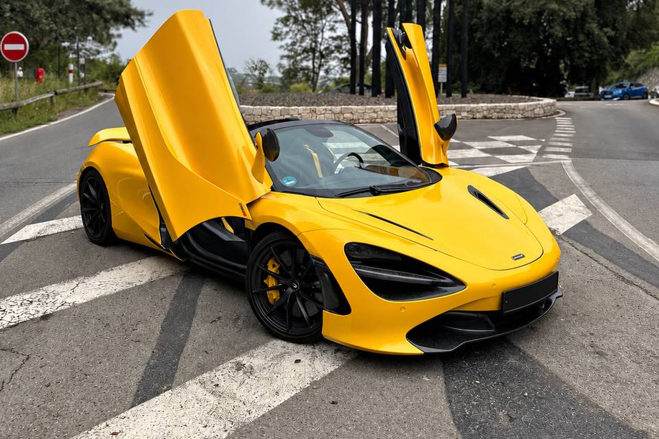 McLaren 720S