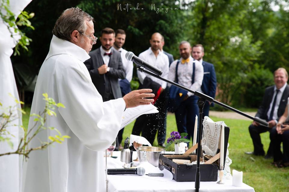 L'officiant de cérémonie