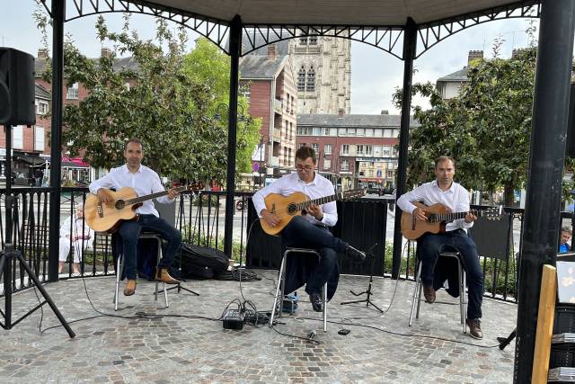 Trio Guitario - Jazz Manouche
