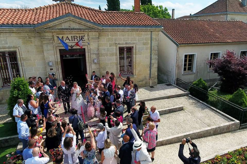 Sortie de la mairie