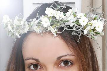 Couronne de fleur blanche