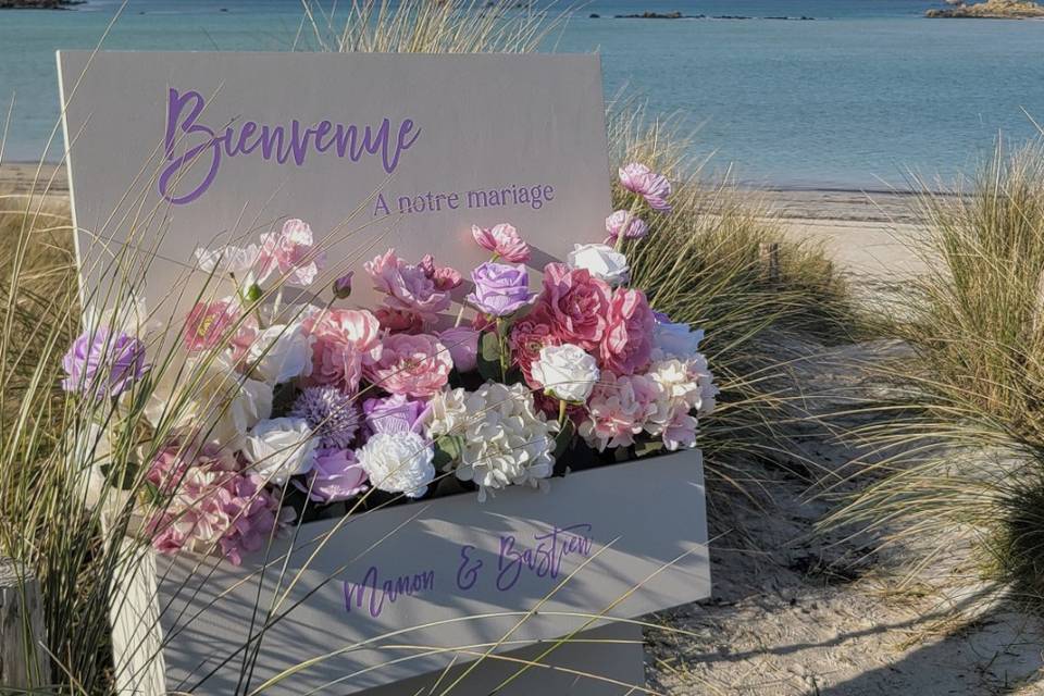 Panneau de bienvenue fleurie