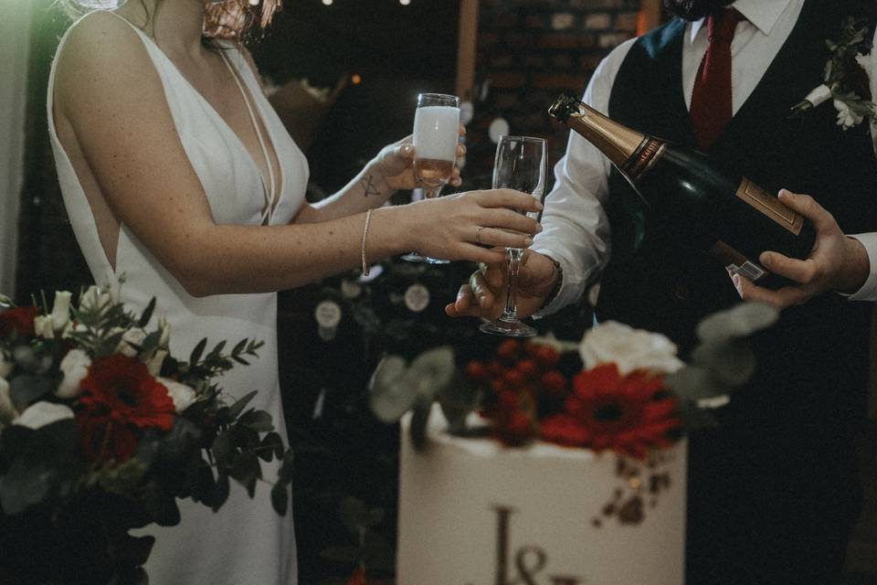 Champagne et pièce montée