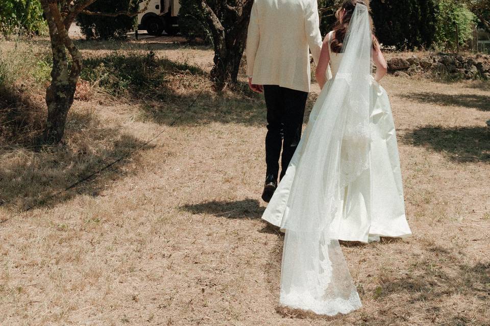 Editorial Wedding Photographer