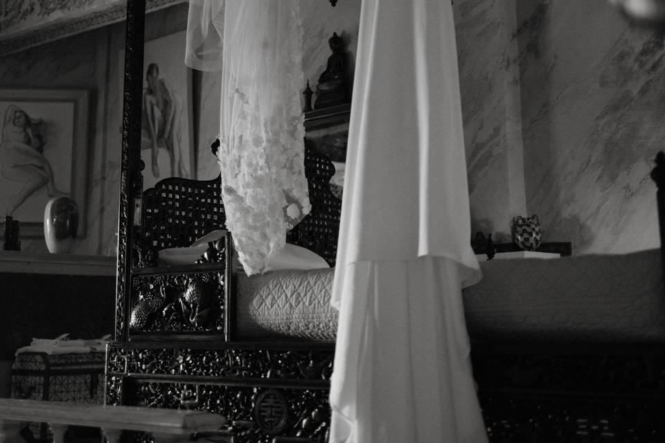 Editorial Wedding Photographer