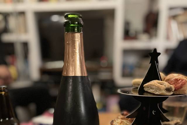 Brut.