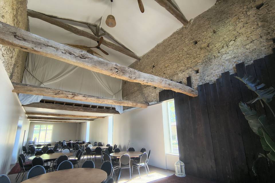 L'entrée de la salle