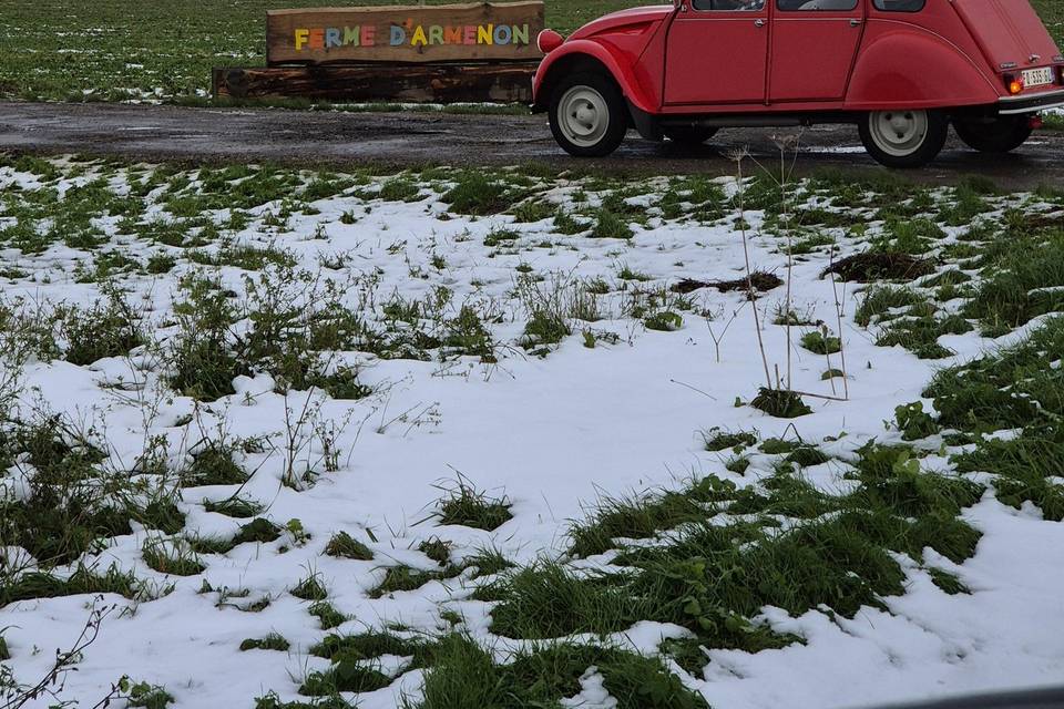 Cerisette 2cv ferme d'armenon