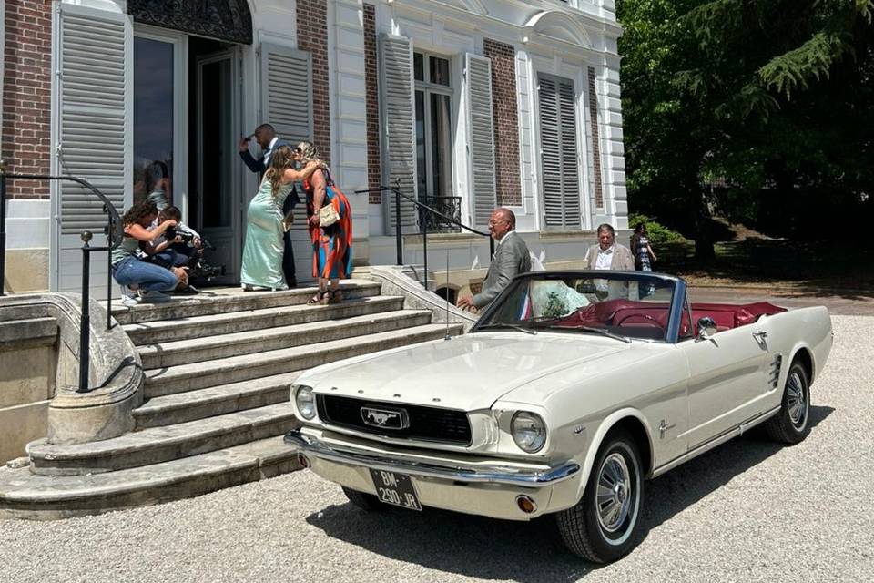 Mustang blanche mariage idf