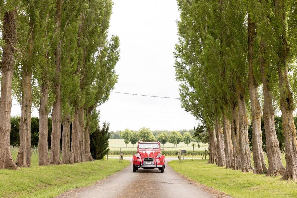 2cv rouge domaine mariage