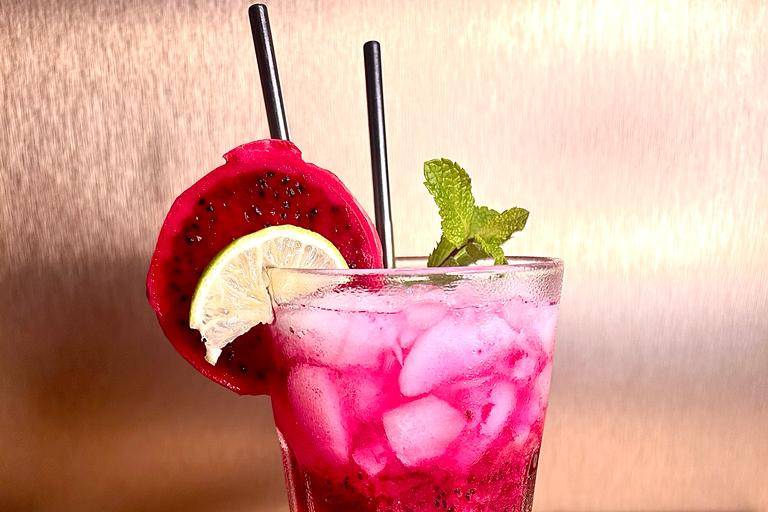 Cocktail Mojito Pitaya