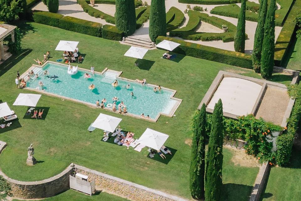 Pool party - brunch