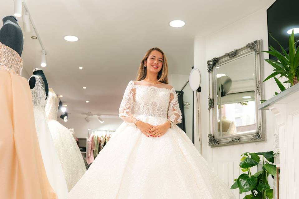 E & A Bride