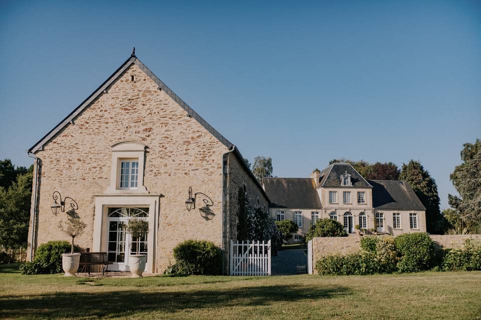 Salle de réception & le Manoir