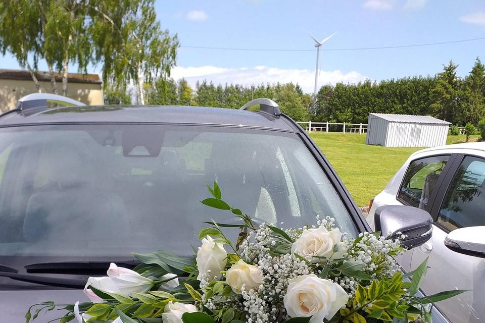 Compo florale voiture