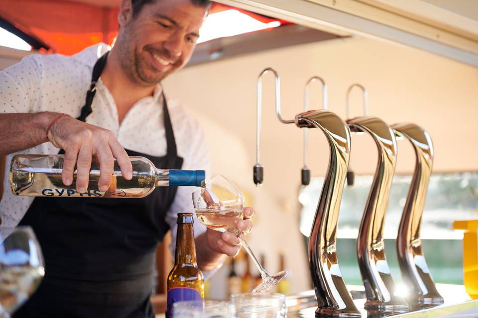 Beer Truck Provence - Cave à bière & bar