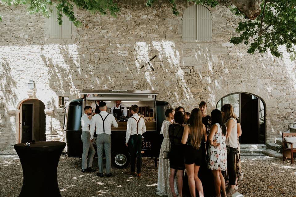 Beer Truck Provence - Cave à bière & bar