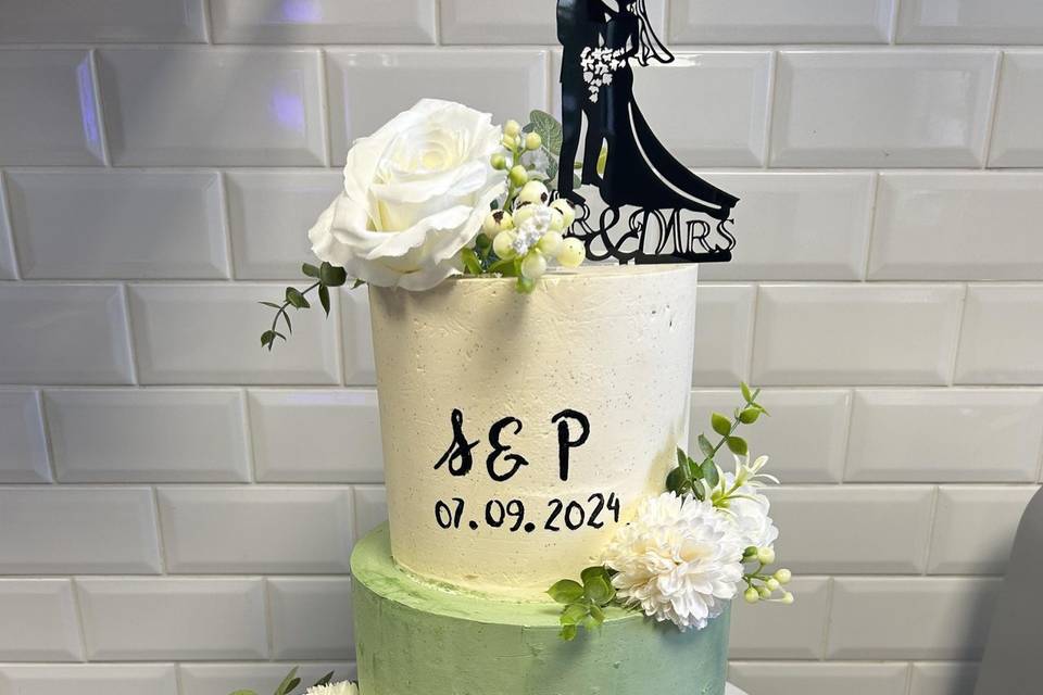Wedding cake vert et blanc