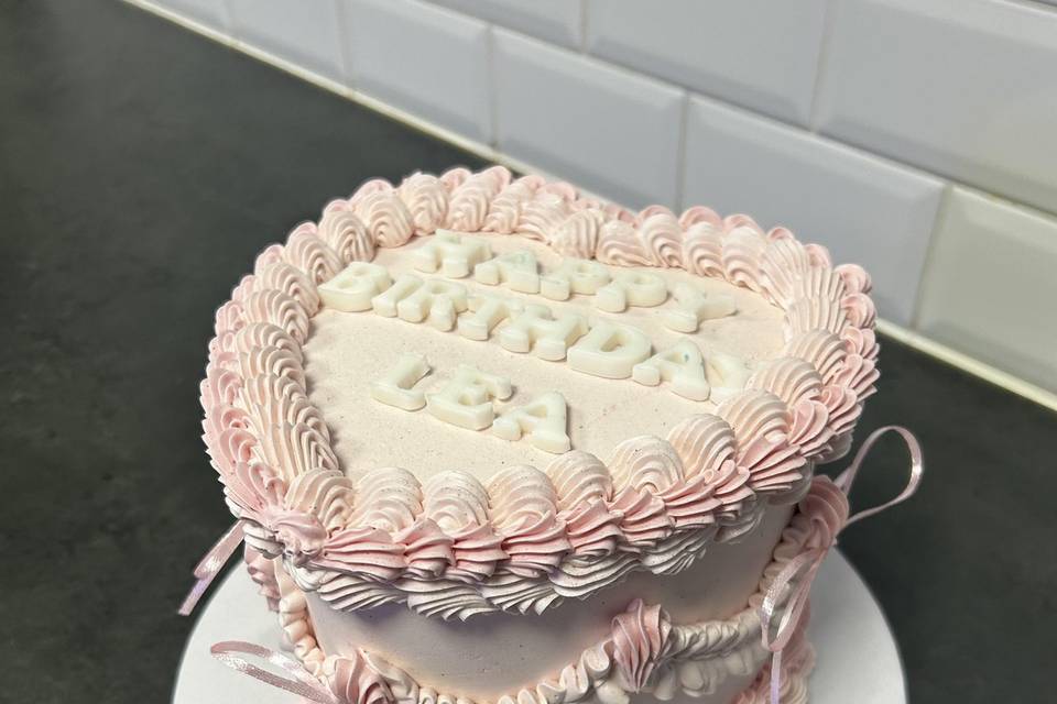 Vintage cake