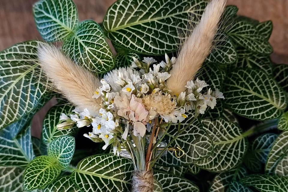 Boutonnière fleurs séchées