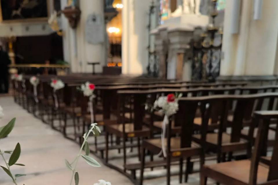 Bouts de bancs église