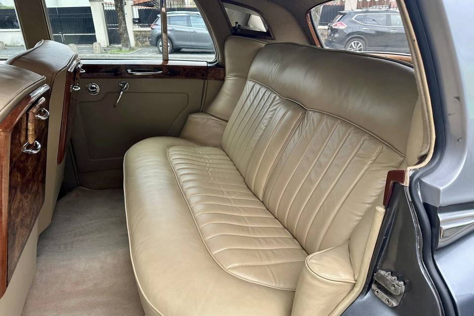 Banquette arrière
