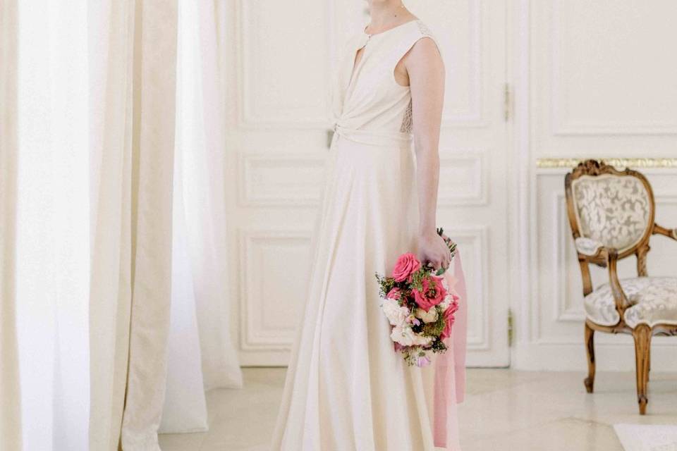 Robe plissée en soie
