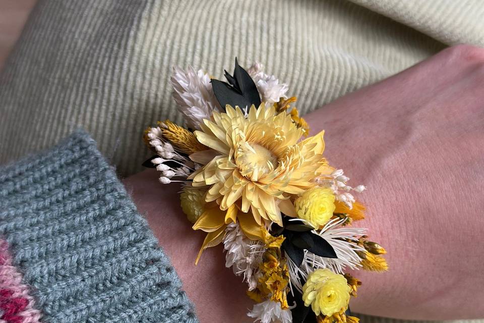 Bracelet