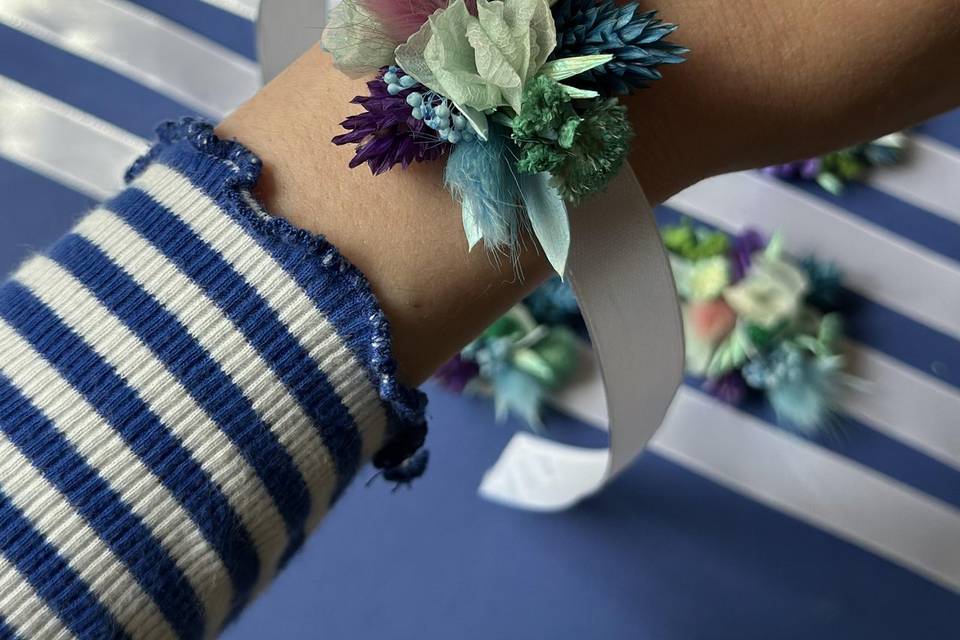 Bracelet