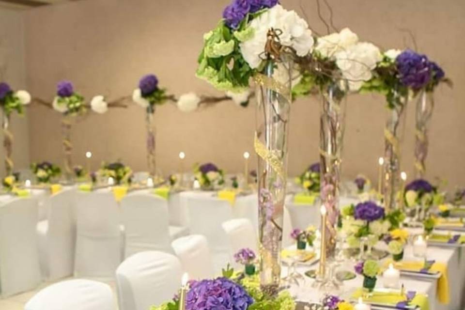 Mariage vert/violet fleuri