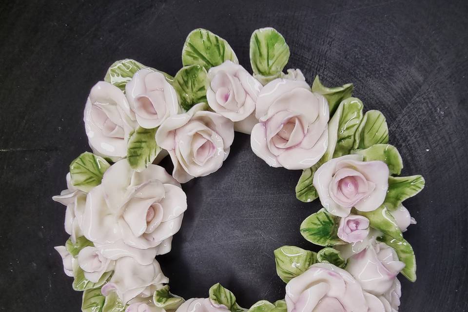 Couronne  fleurs en porcelaine