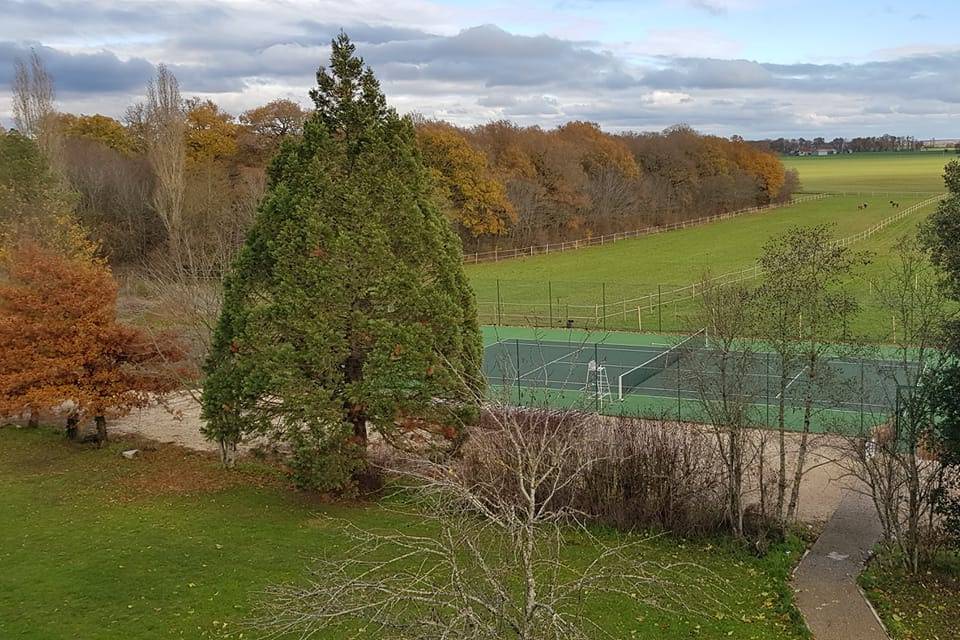 Terrain de tennis