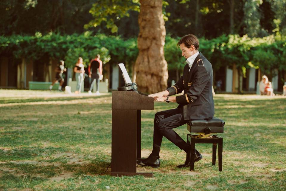 Piano en Garden party