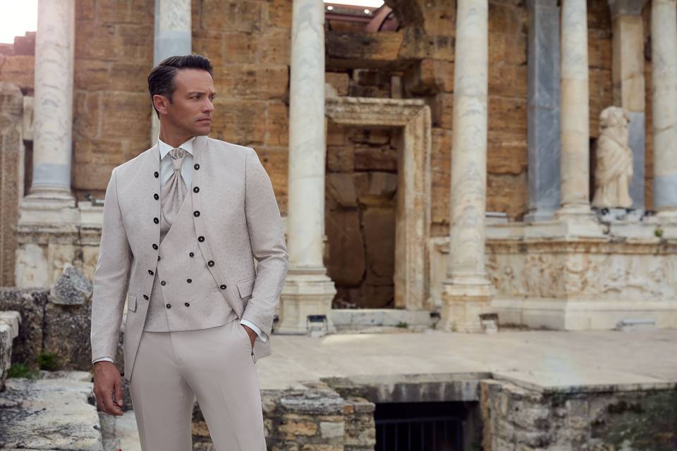 LUGANO Beige 2026