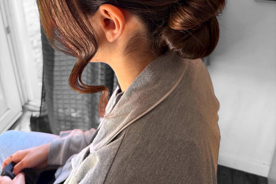 Chignon bas structuré