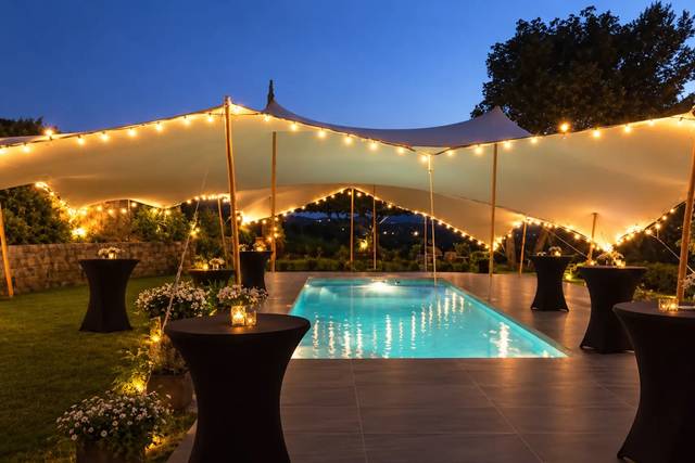 Tente stretching pour mariage