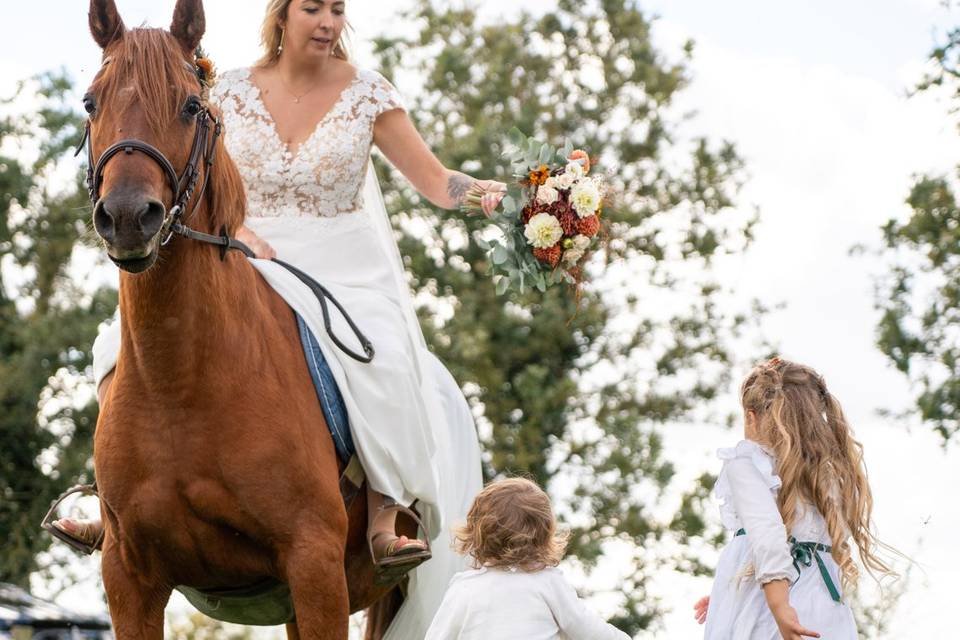 La Mariée & Ses Filles