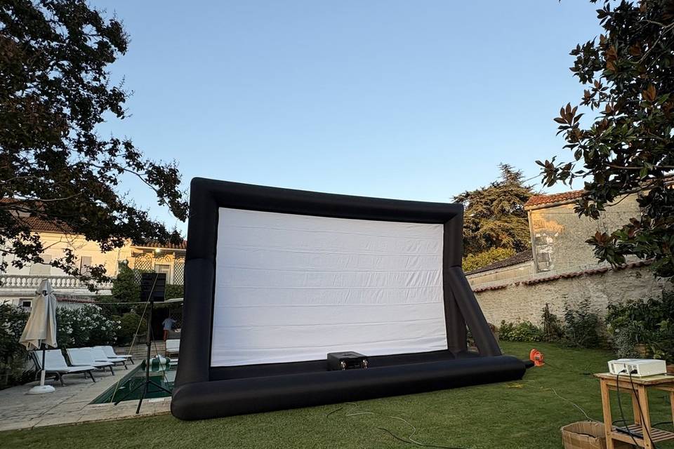 Ecran géant - cinéma plein air