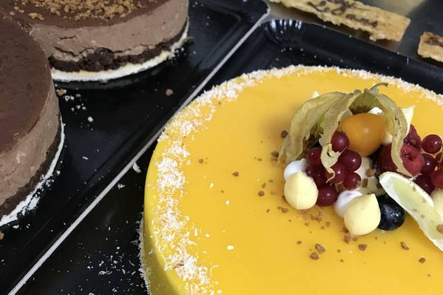 Entremets chocolat & fruits