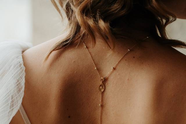 Collier de dos