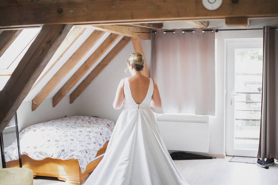 Préparatifs de la mariée