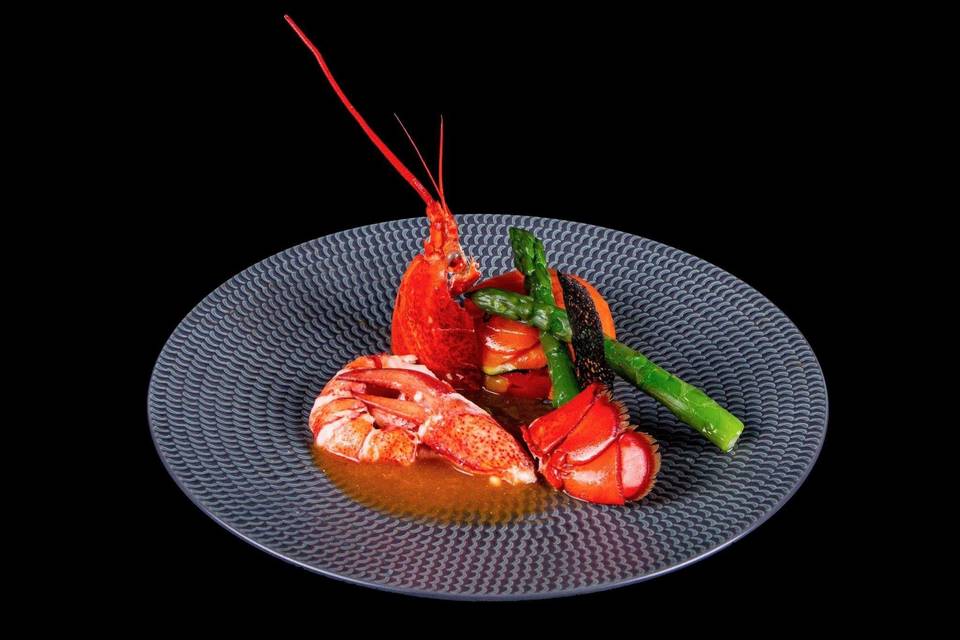 1/2 homard poché