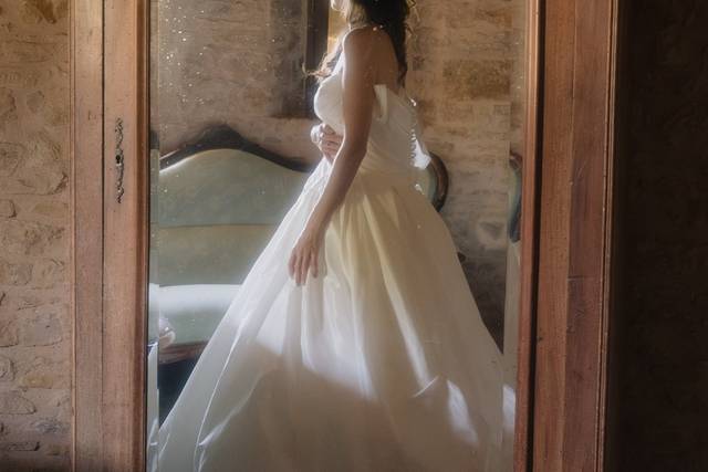La mariée face au miroir