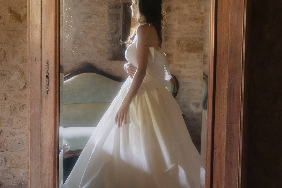 La mariée face au miroir